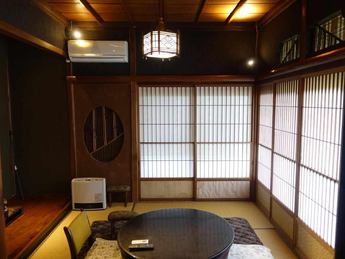 Oimatsuen Apartment Saku Exterior photo